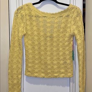 Baby yellow sweater